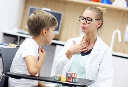 ¿Buscas logopeda? ¿Buscas logopeda?